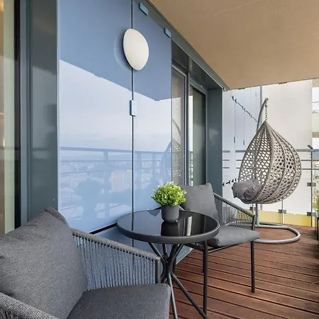 Apartament Citypark Skyline With Balcony & Free Parking Bratysława