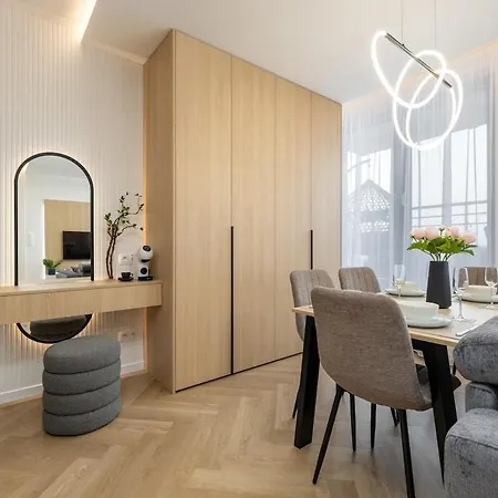 Apartament Citypark Skyline With Balcony & Free Parking